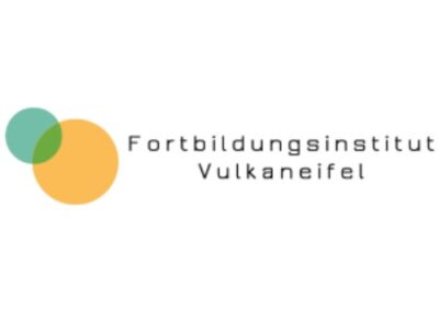 Logo des Unternehmens Fortbildungsinstitut Vulkaneifel. SEA Kunde von web-part.de